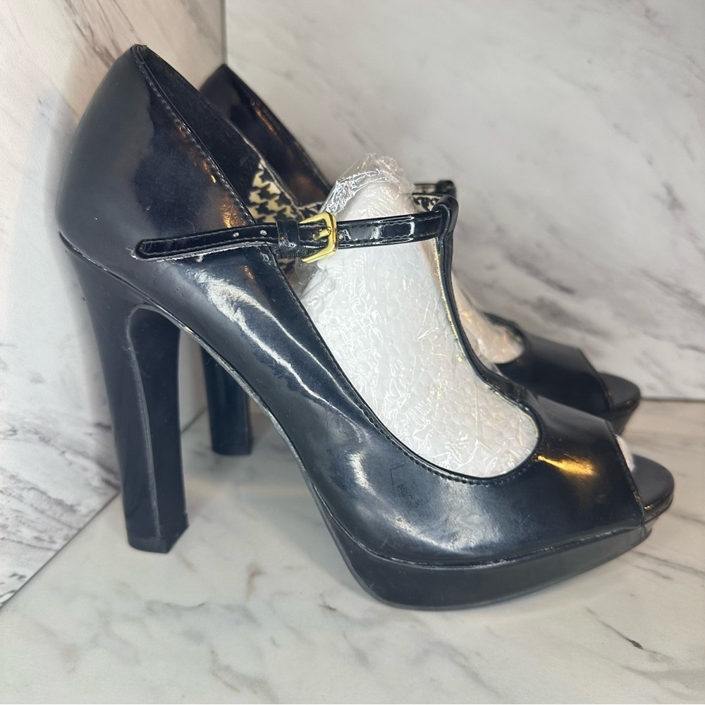 Christian Siriano Strappy Block Heels - Open Toe - Size 7 - Picture 4 of 11